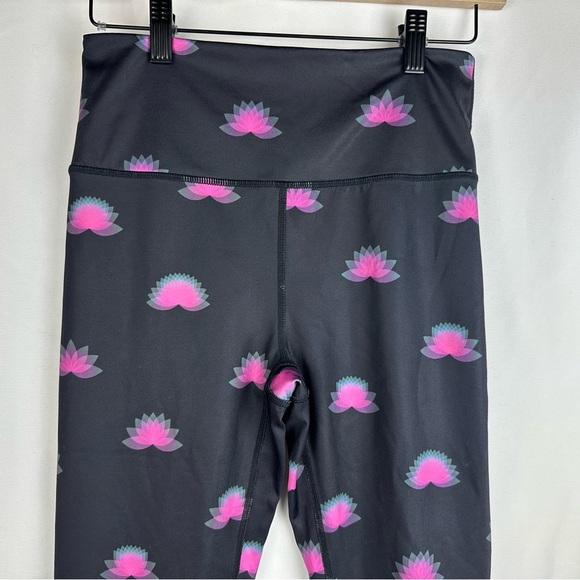 Free People Movement Leggings. Black With Pink And Blue Design. Women's Small. - Picture 3 of 10